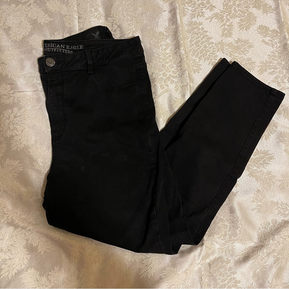 SOLD American Eagle Black AE Sky High Jegging 16 SHORT